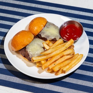 Kids Mini Burgers (2)