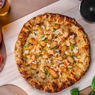 Seafood Pizza